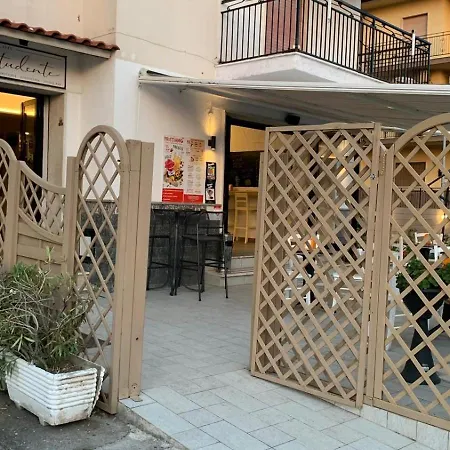 аppartamenti Vicino Al Mare Lejlighed